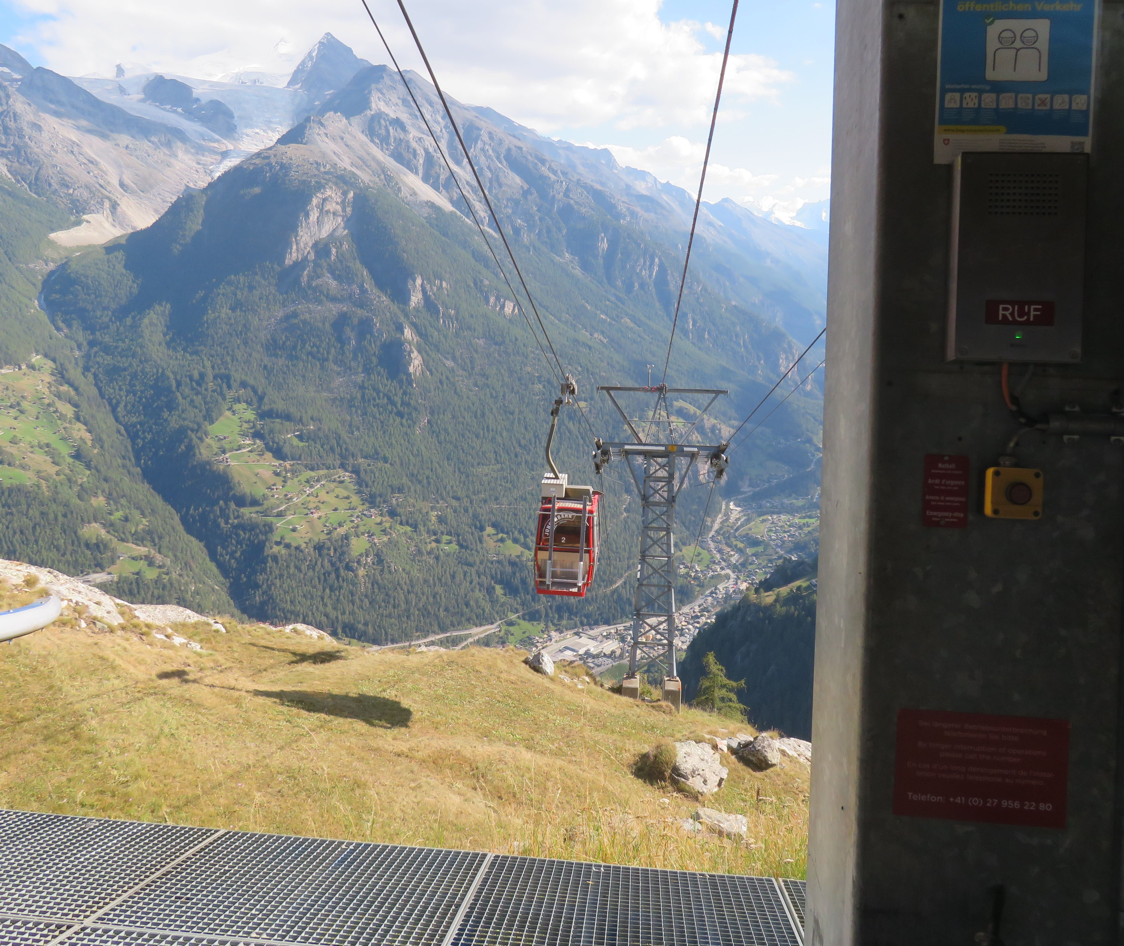 Cable car ride from Jungen to St. Niklaus