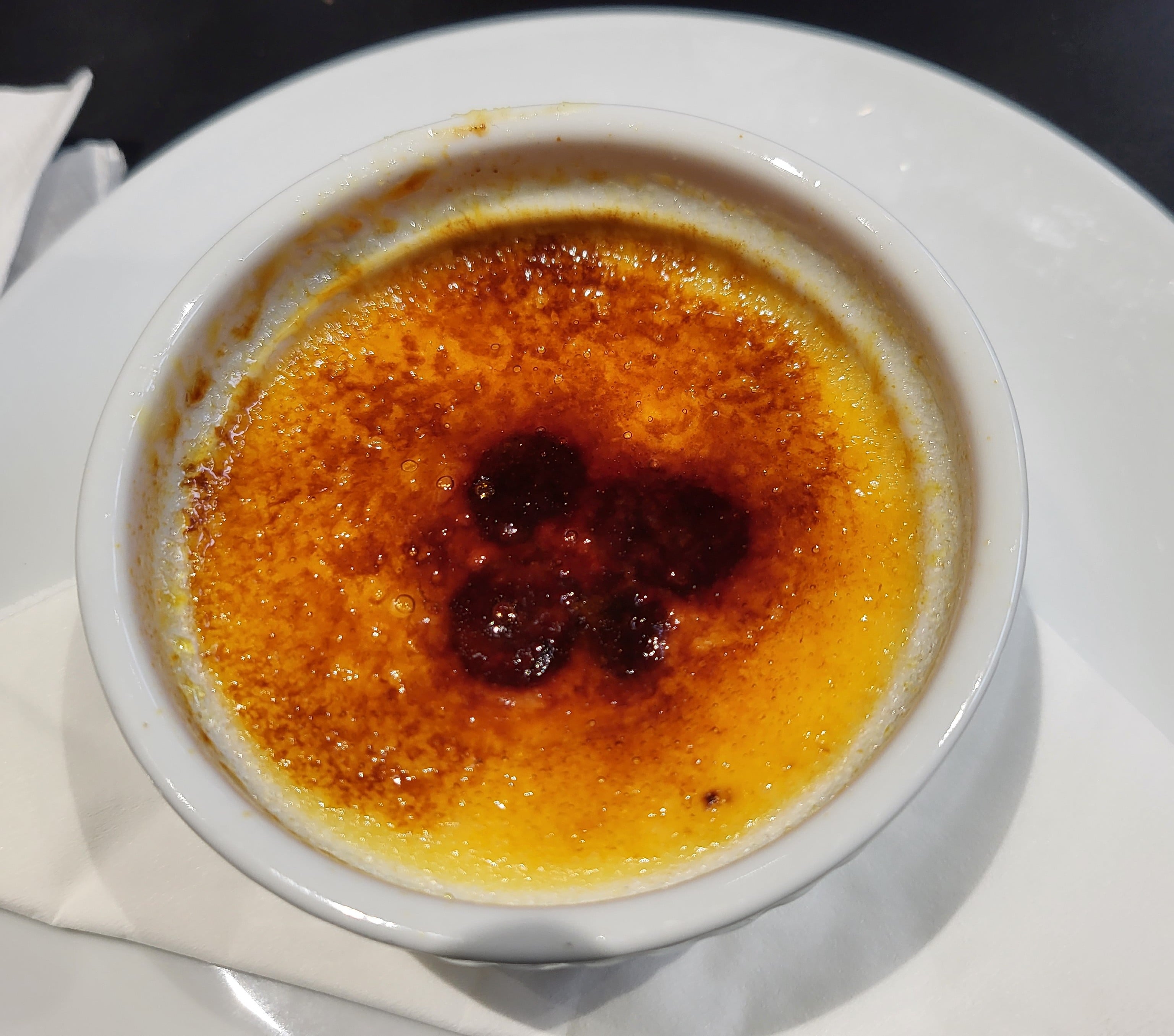 Tonight's dessert was cream brulee.