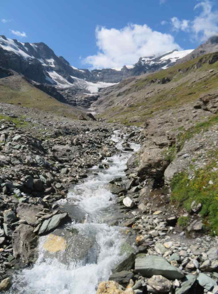 View on the way to Pas du Chevres