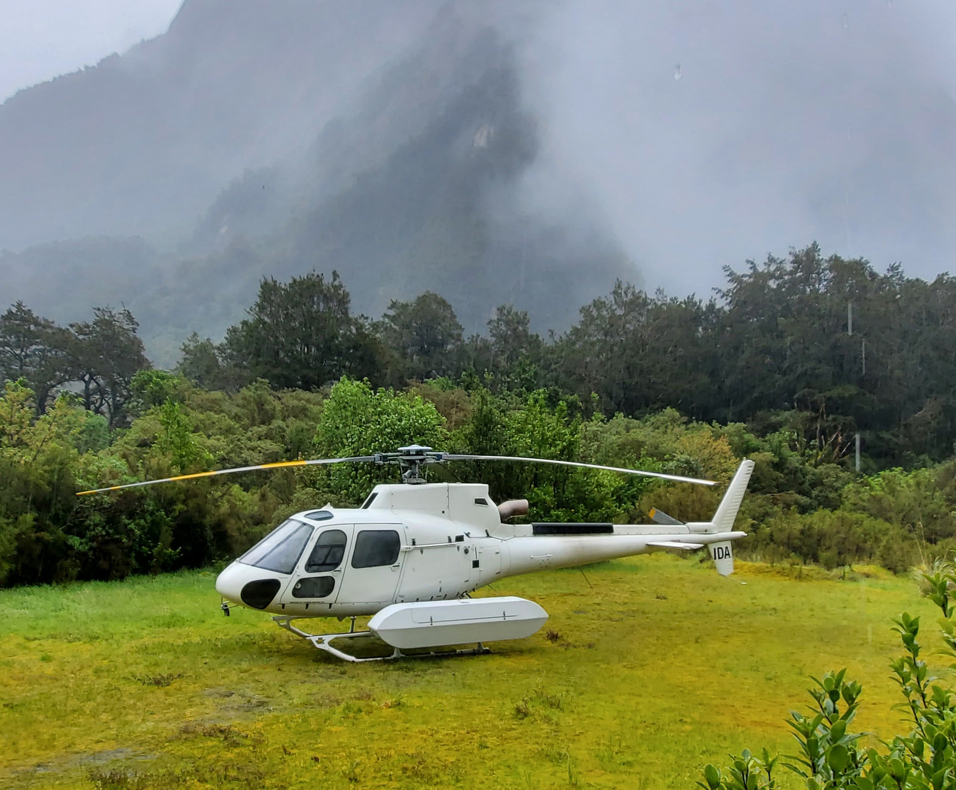 Helicopter at the Quinton Lodge