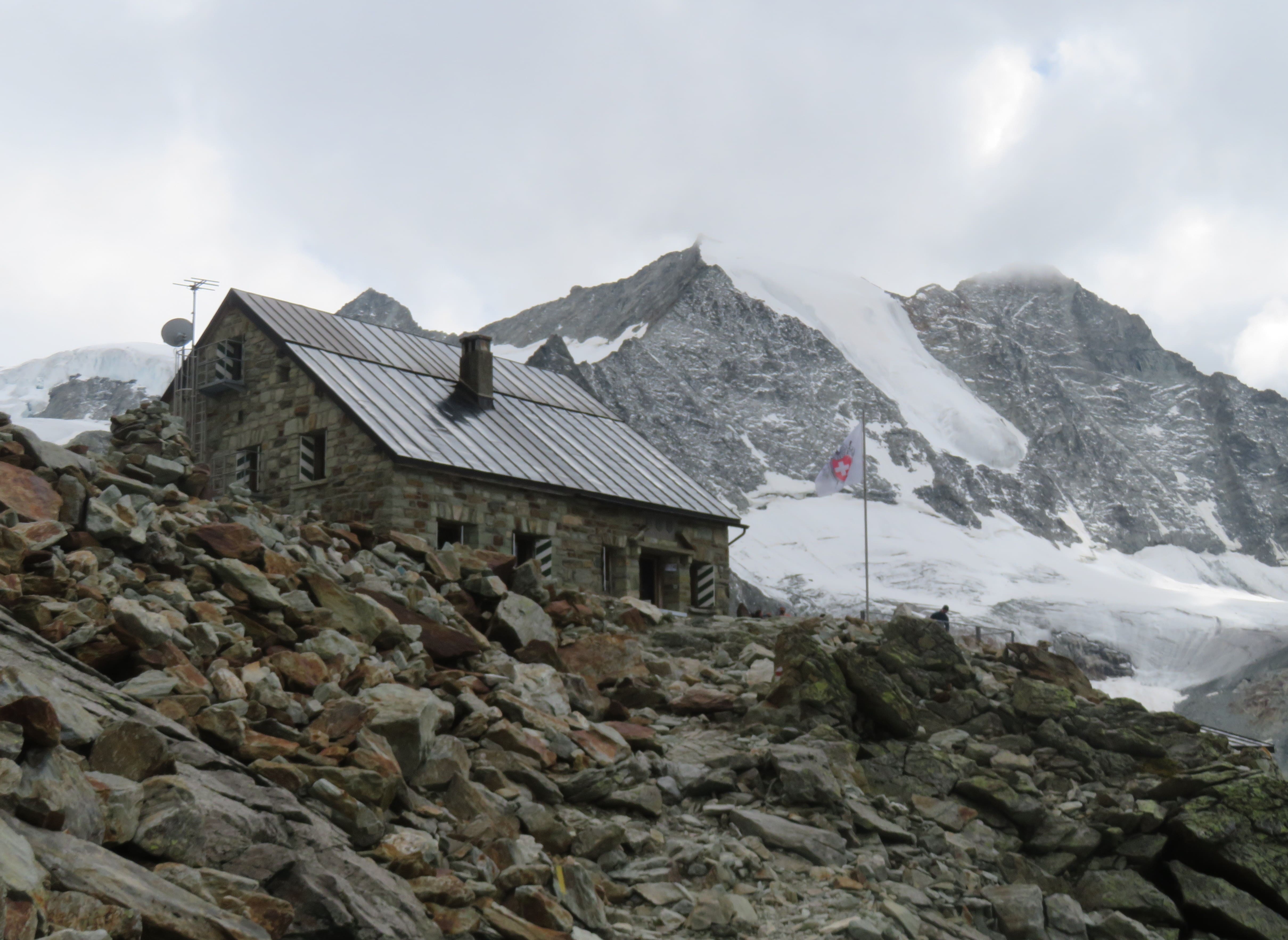 Cabane de Moiry