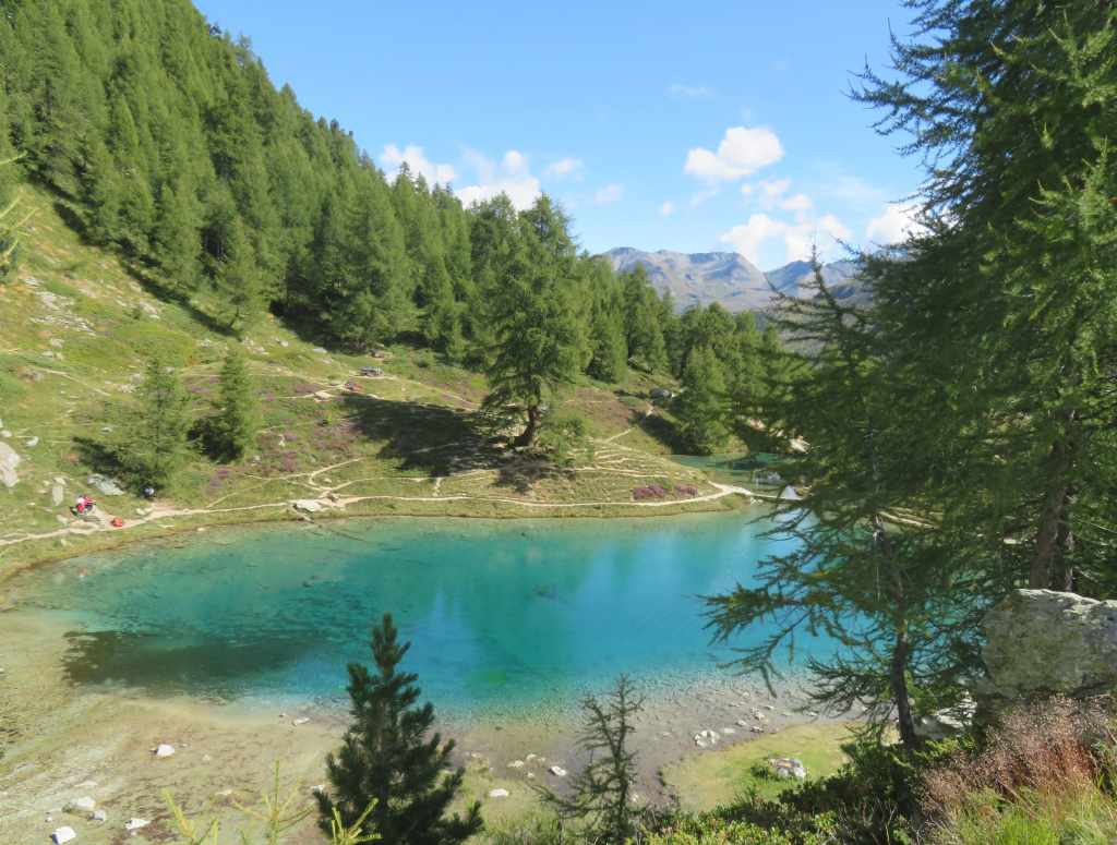 Lac Bleu was Rei's favorite place of the trip so far