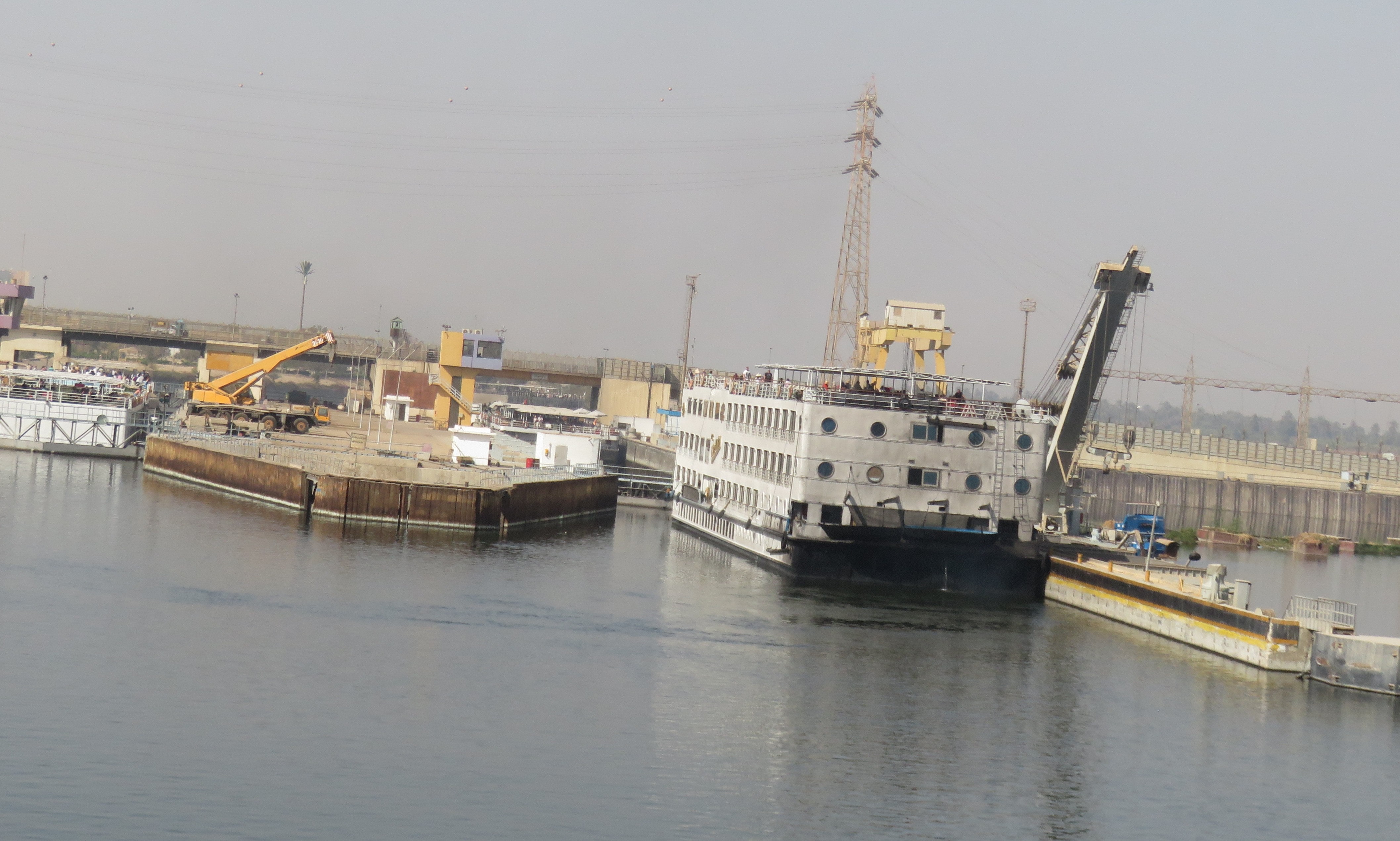 Approaching Asna Lock