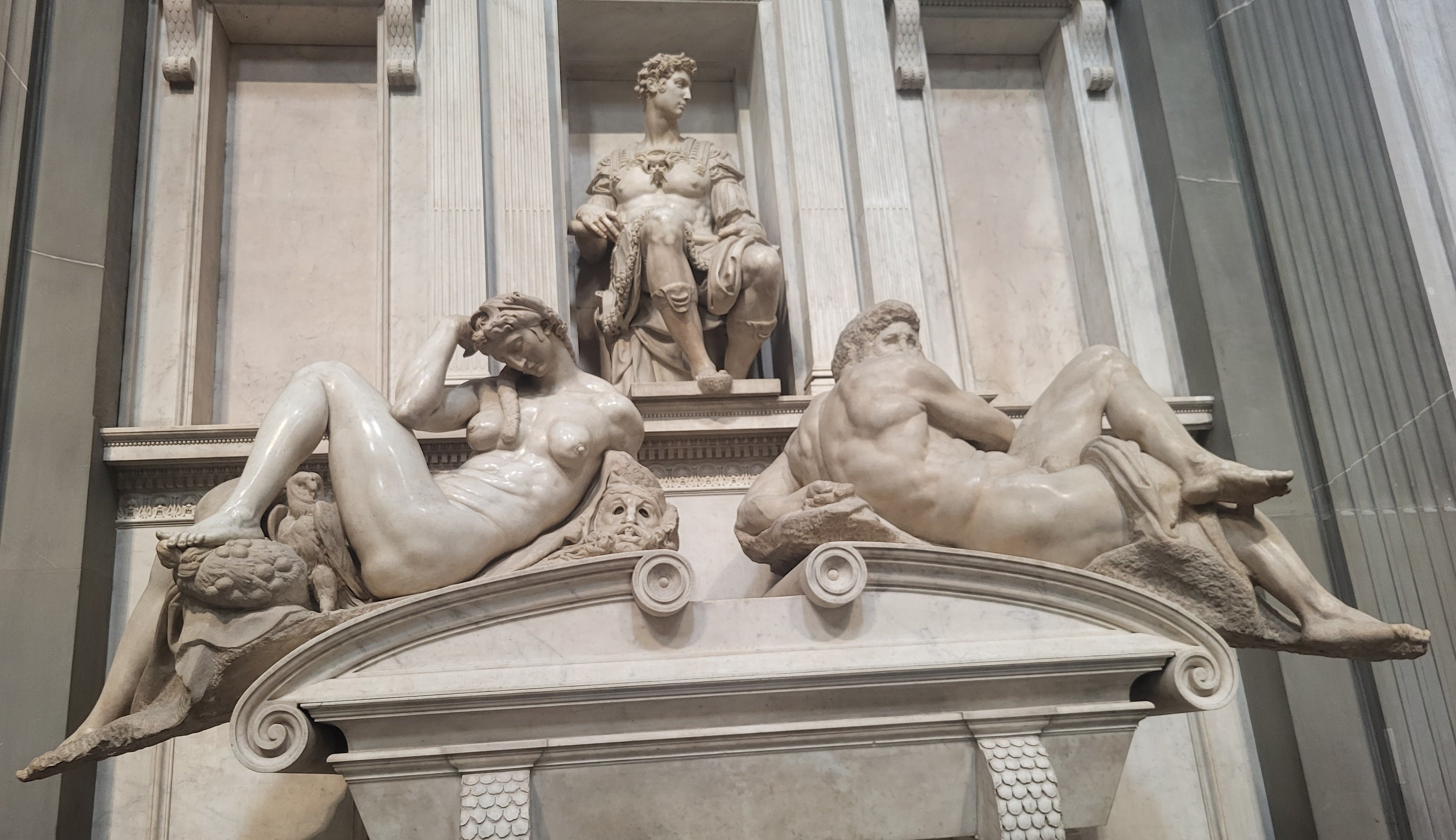 Michelangelo's “Night and Day” Sculpture