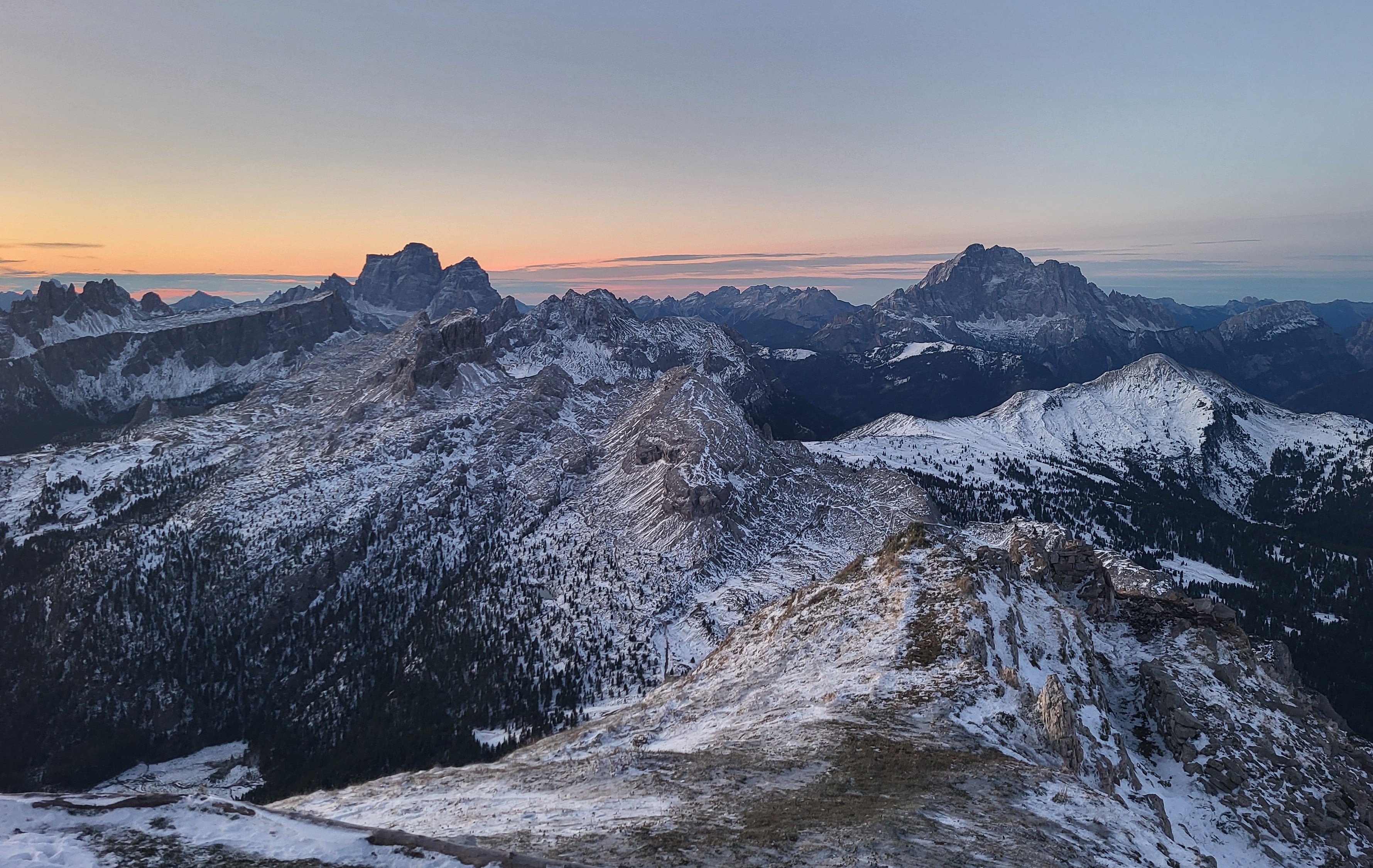 View from Rifugio Lagazuoi in the early morning