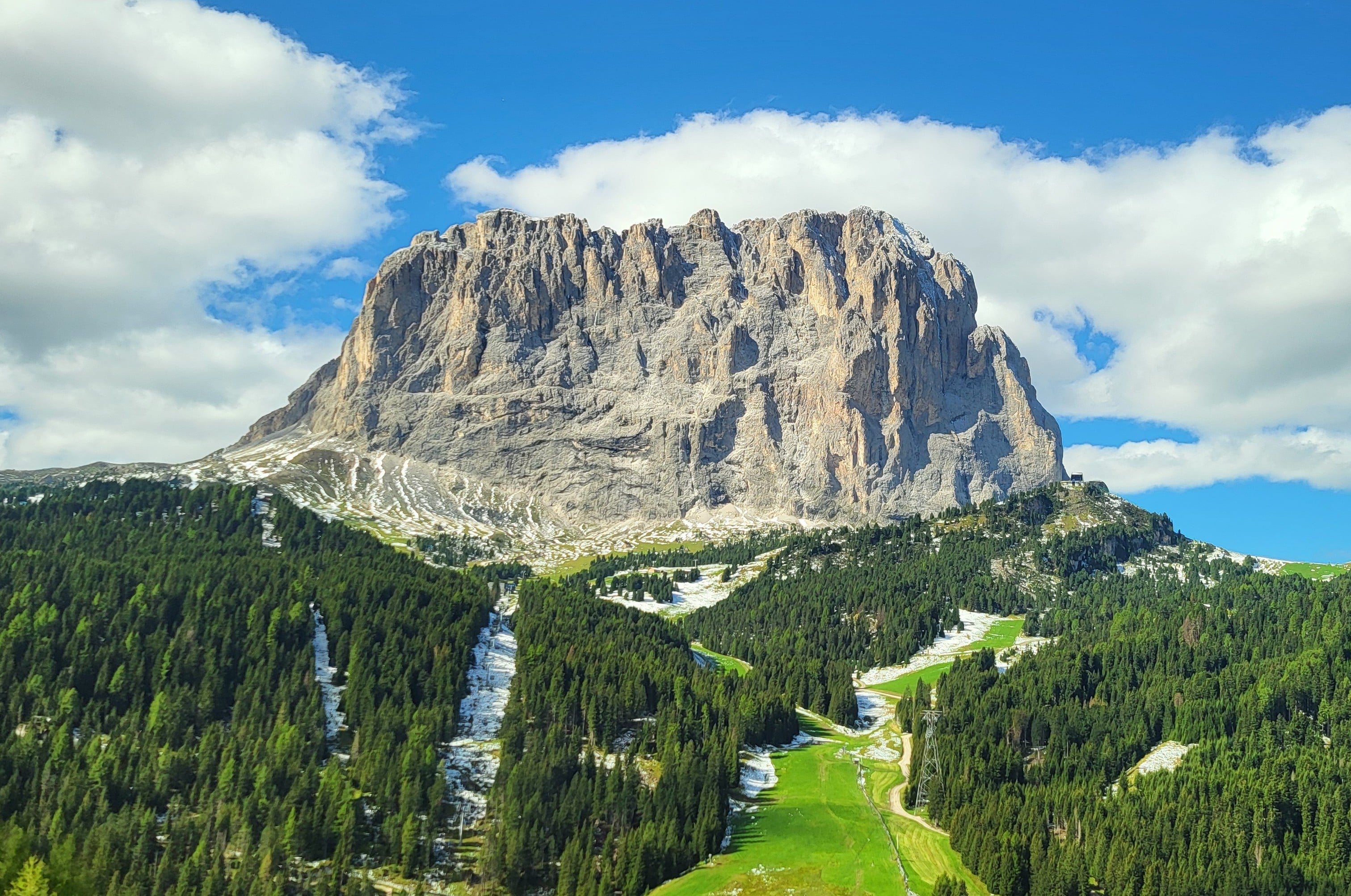 More view on the way to Ortisei