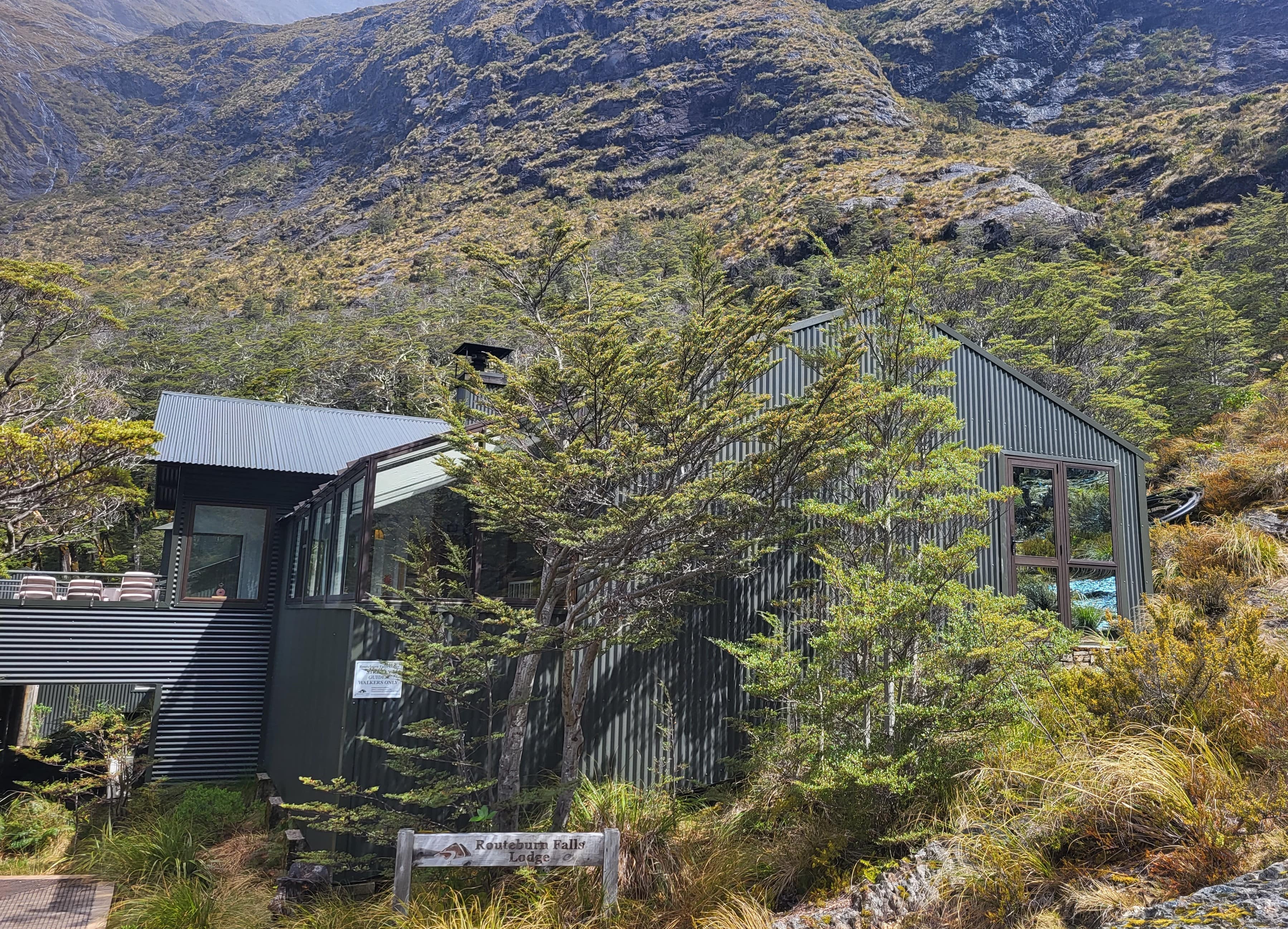 Routeburn Falls Lodge