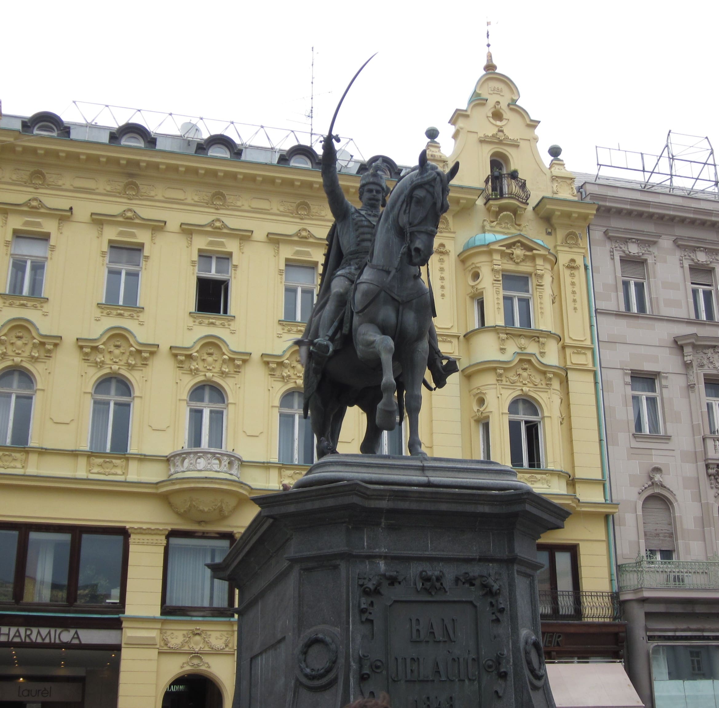 Jelačić Square
