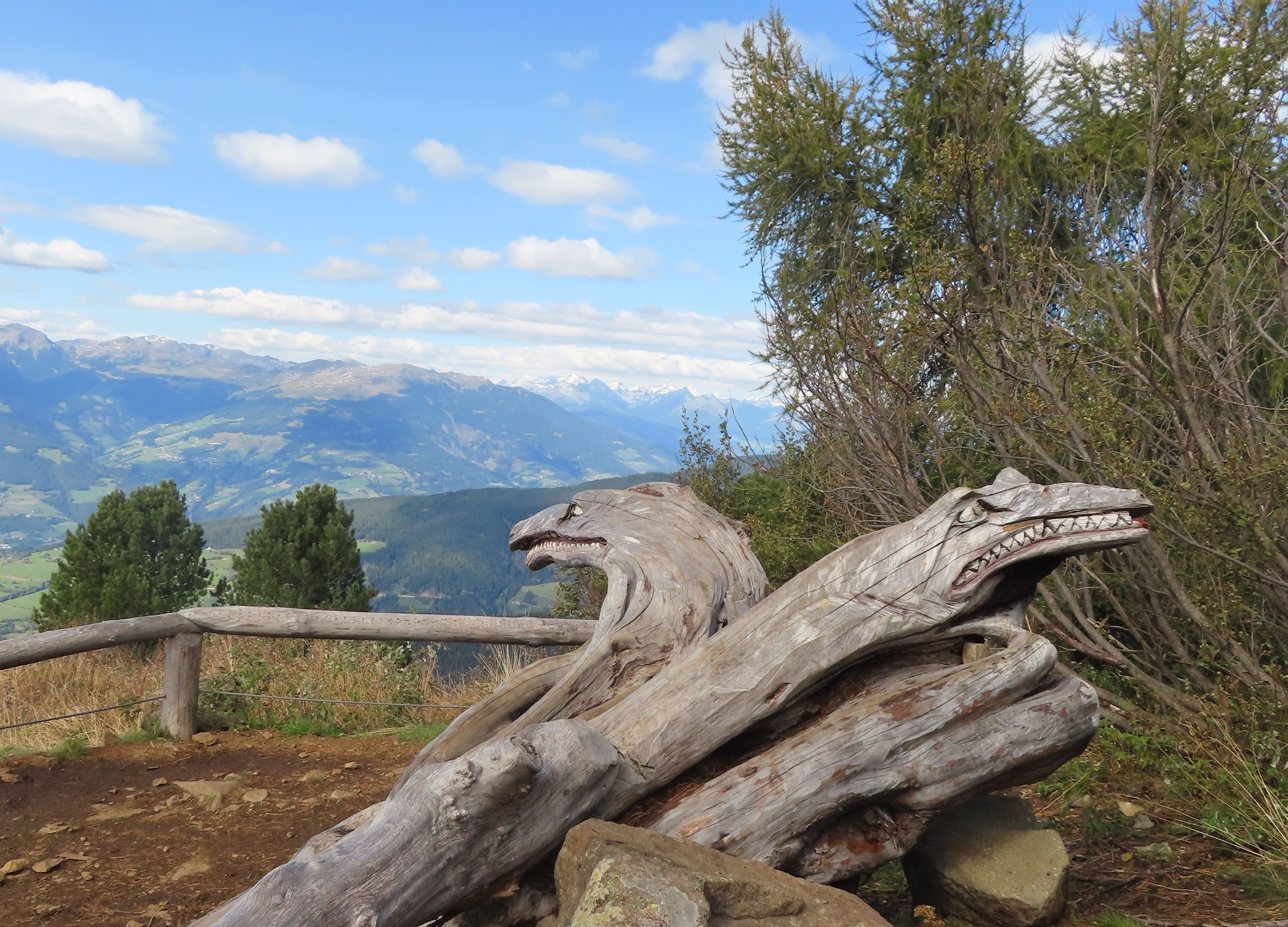 Two "dragons" on Trail of the Witches