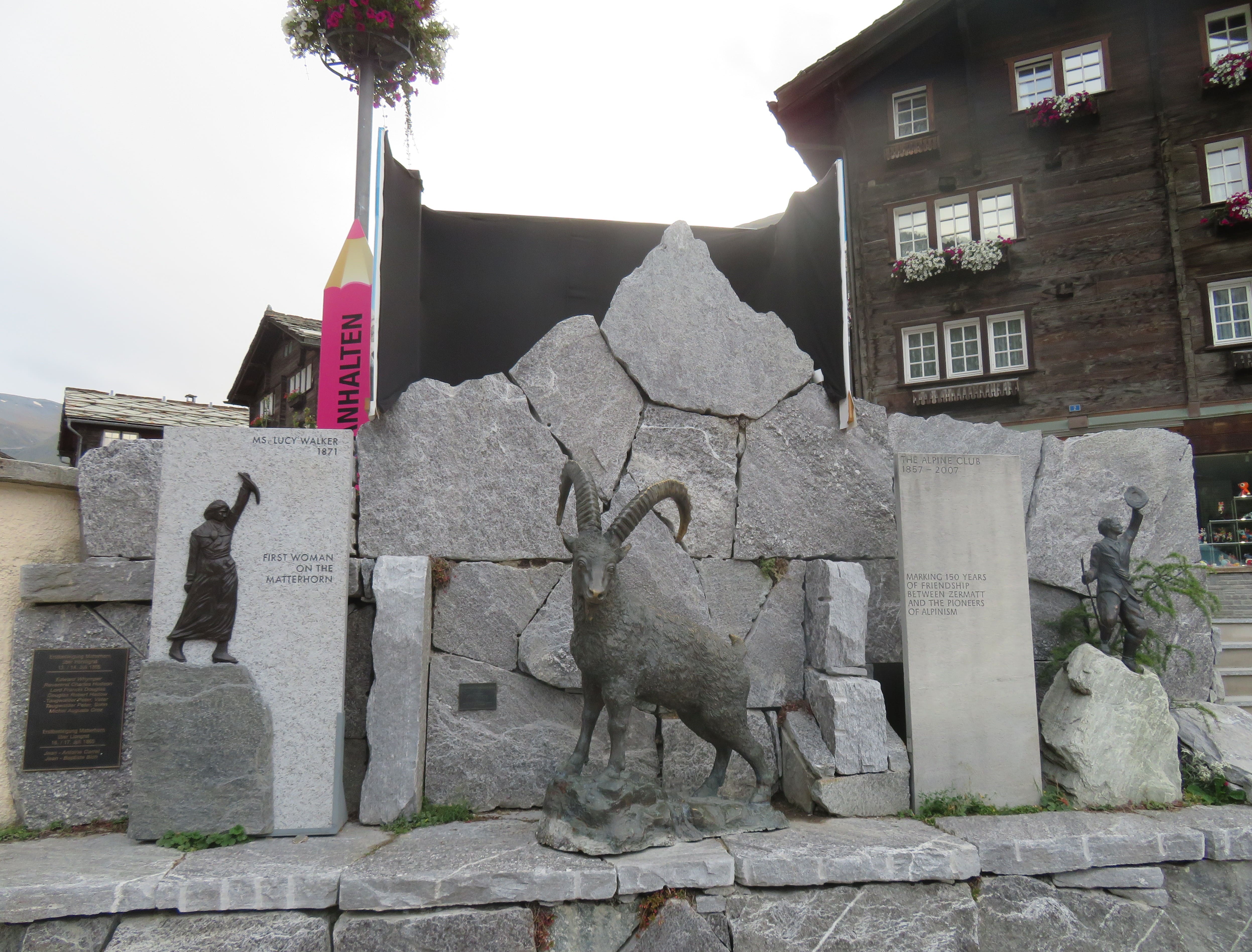 Some display near the Matterhorn Museum