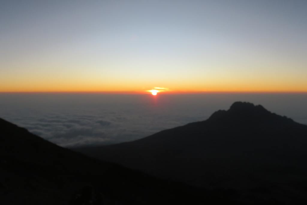 The sun rose before we reached Stella's Point.