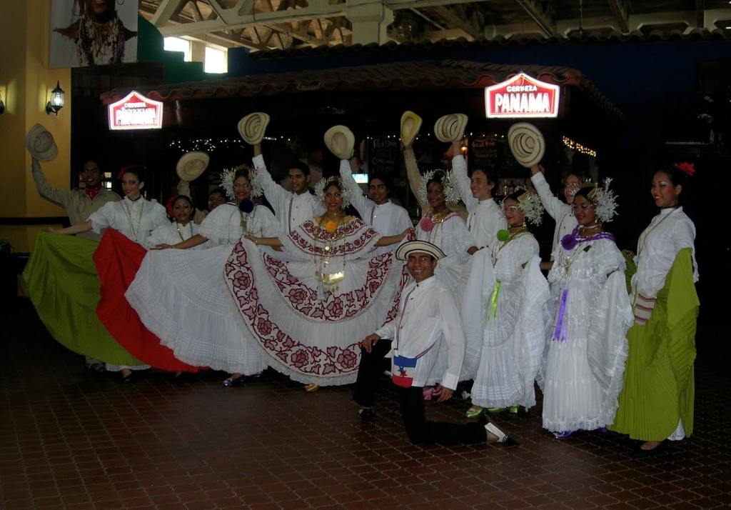 A dance show in Colon