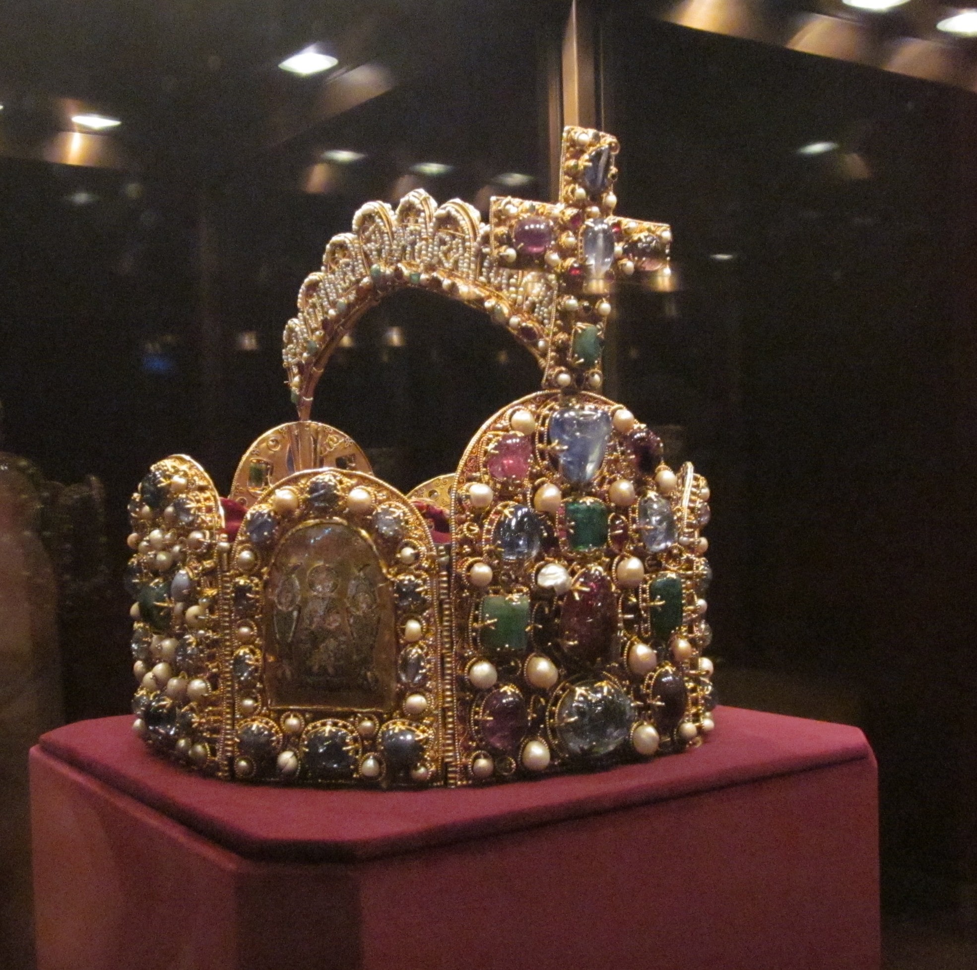 Crown of the Holy Roman Emperor