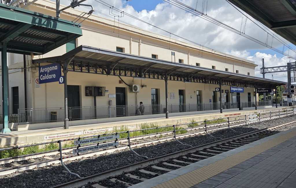 Aragona train station