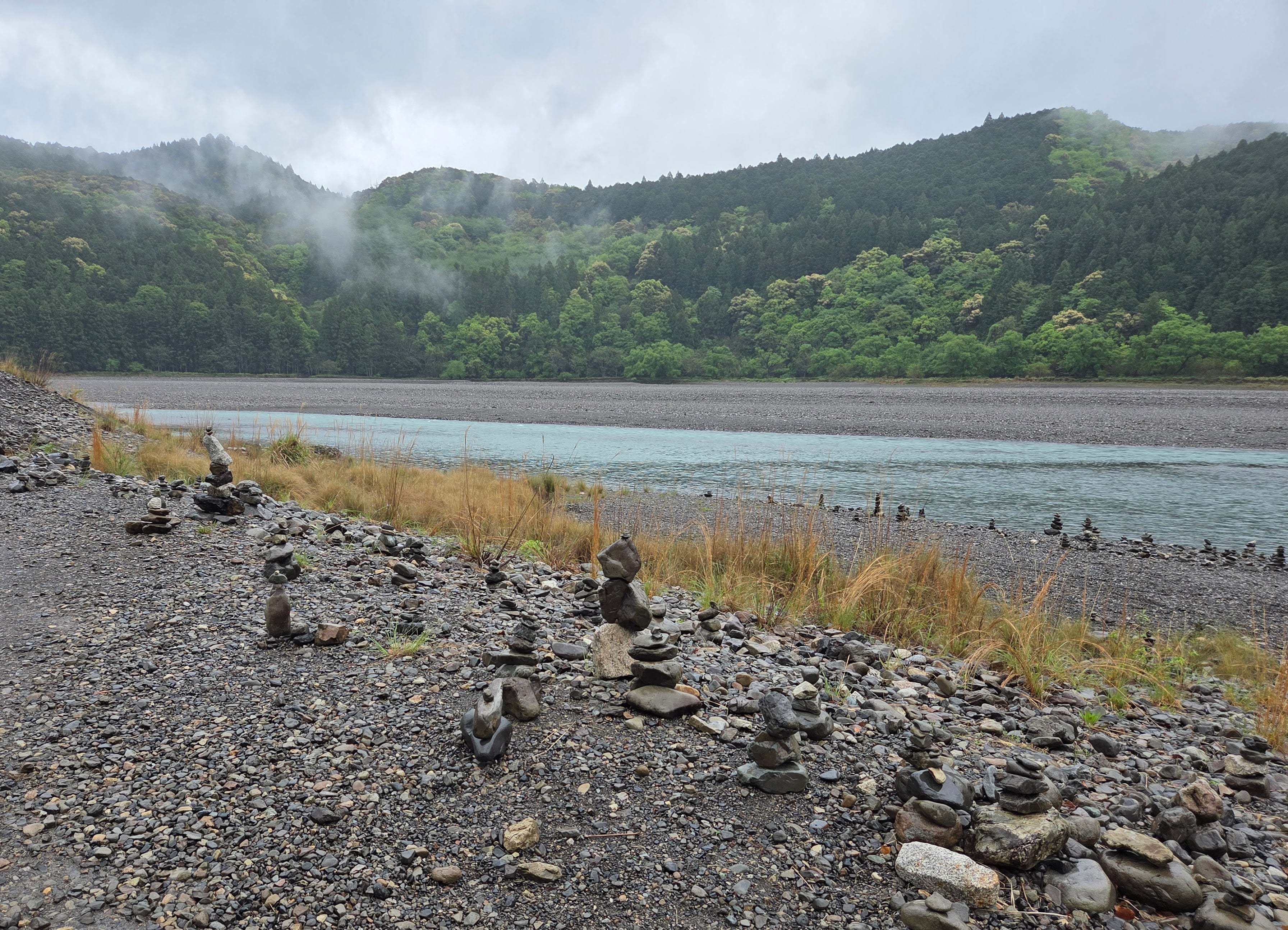 Kumano-gawa river bank