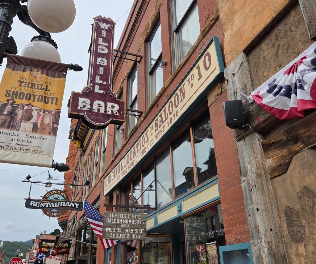 Old Saloon 10