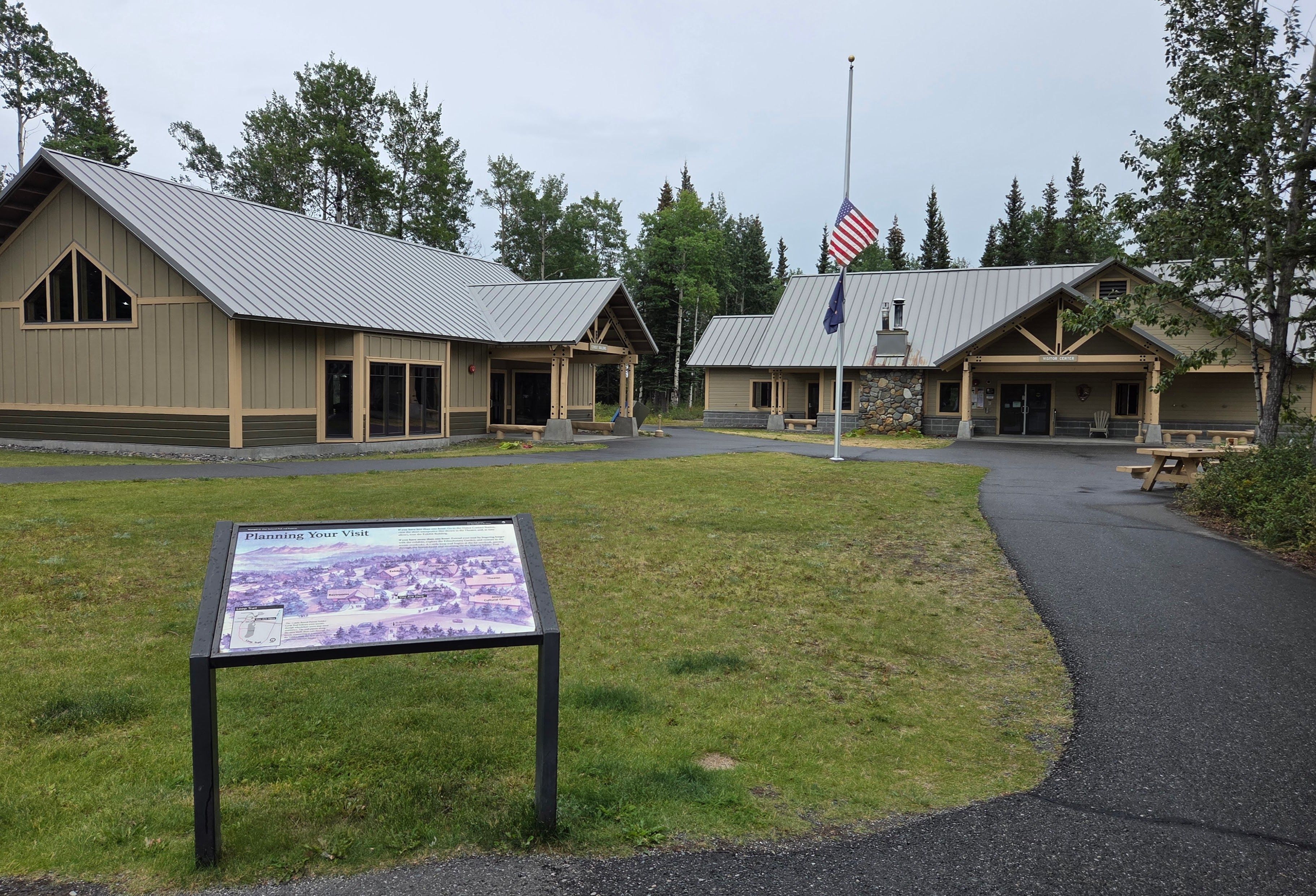 Wrangell-St. Elias visitor center