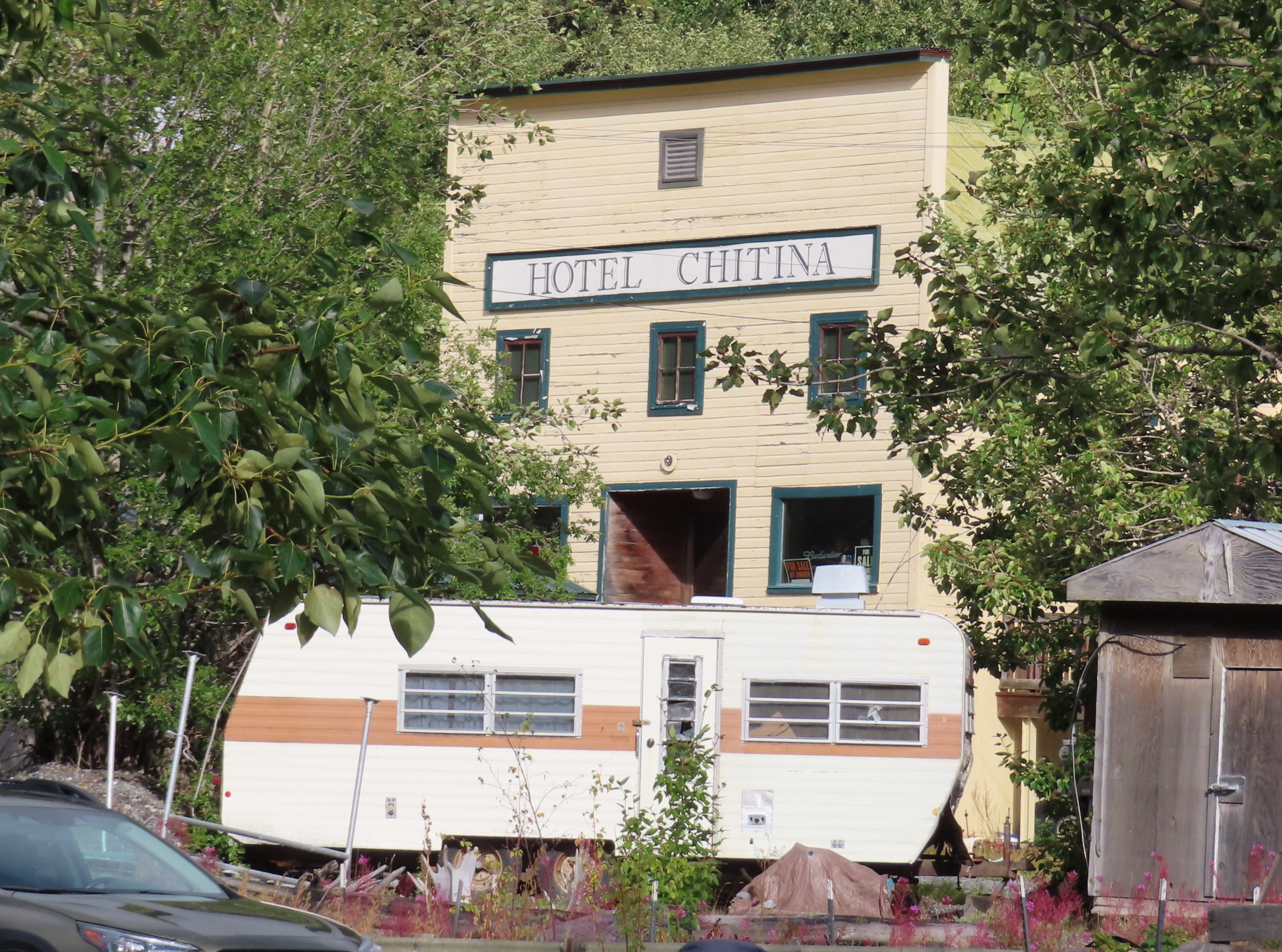 Hotel Chitina